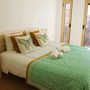 5min Walk From Subway Station & Free Parking Apartamento Lisboa