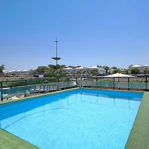 villa-la-playa-blanca-lanzarote.in-canary-islands.com/